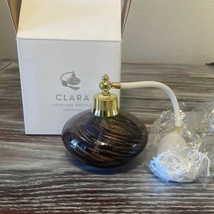 NWOT Clara amethyst/gold perfume bottle